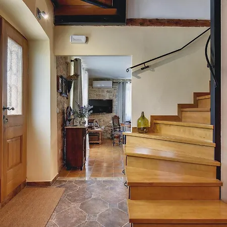 4 Bedroom In *
