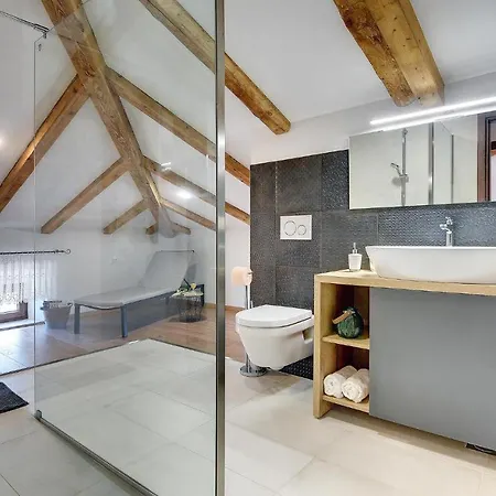 4 Bedroom Awesome In Krnica