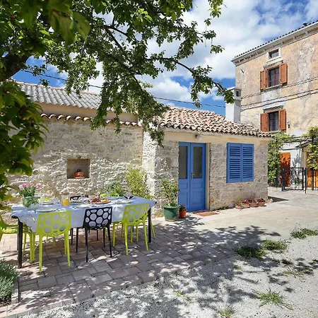 4 Bedroom Awesome In * Krnica