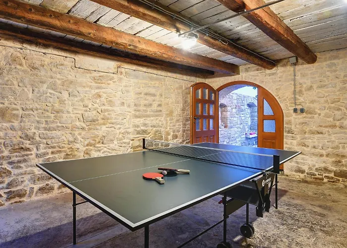 Vakantiehuis Gorgeous In With Wifi