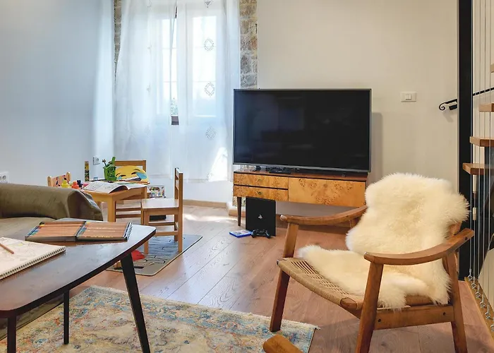 Gorgeous In With Wifi Krnica