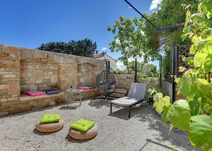 Gorgeous In With Wifi