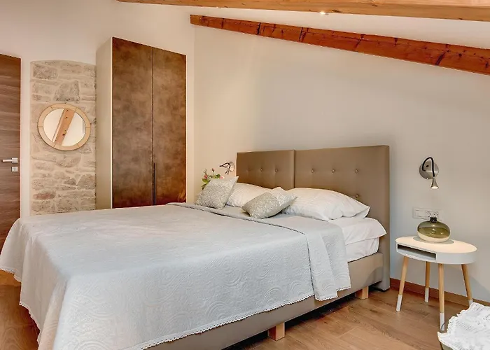 Gorgeous In With Wifi